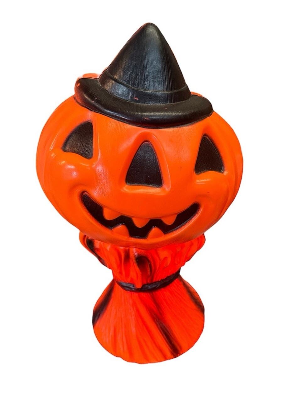 Vintage 1969 Empire Halloween Blow Mold Jack O Lantern Haystack Scarecrow Works